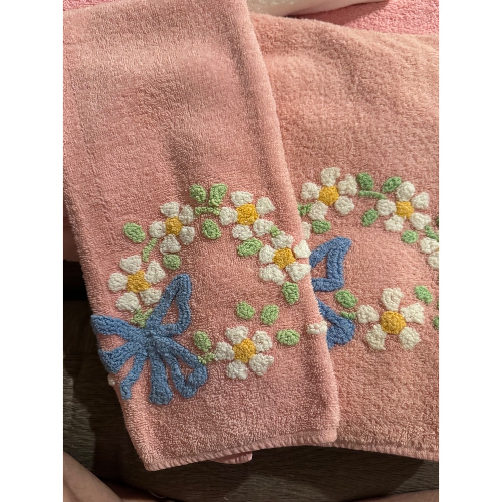 Cannon Pink Cotton Towel Set 4 Blue Bow Daisy Floral Embroidery Cottagecore Vtg - Picture 7 of 10